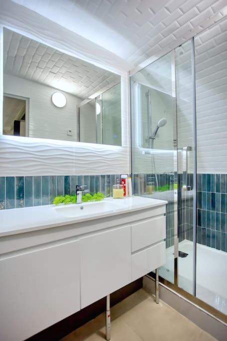 Le Nid Parisien Triplex Cosy Et Chaleureux Διαμέρισμα Εξωτερικό φωτογραφία