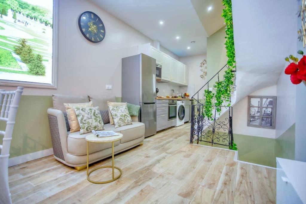 Le Nid Parisien Triplex Cosy Et Chaleureux Διαμέρισμα Εξωτερικό φωτογραφία