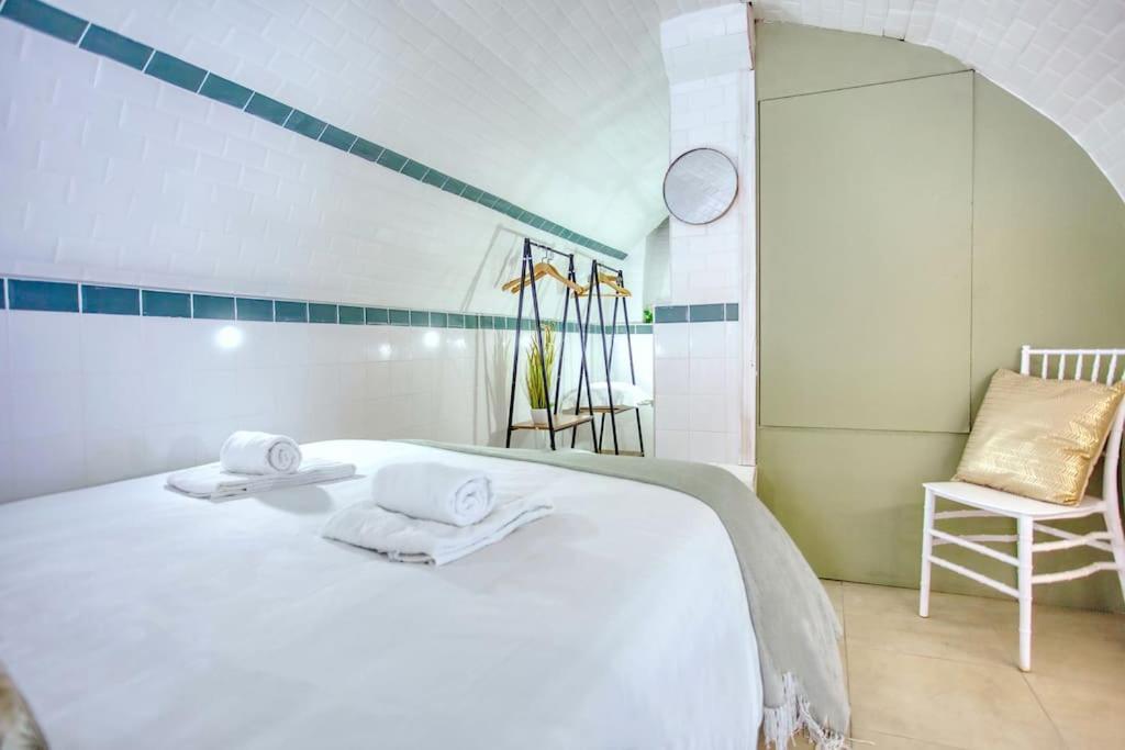 Le Nid Parisien Triplex Cosy Et Chaleureux Διαμέρισμα Εξωτερικό φωτογραφία